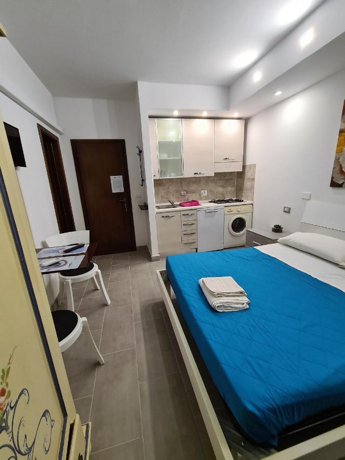 Caravel Monolocale Βίλα Λίντο ντι Καμαϊόρε Εξωτερικό φωτογραφία