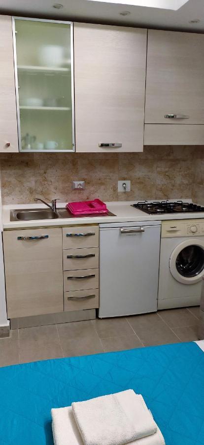 Caravel Monolocale Βίλα Λίντο ντι Καμαϊόρε Εξωτερικό φωτογραφία